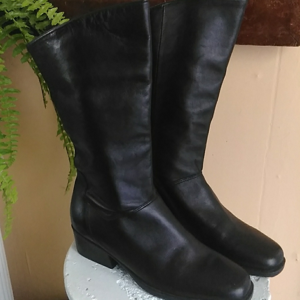 NATURALIZER BOOTS WOMAN'S 8 1/2 M
